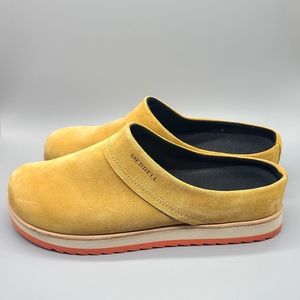 MERRELL Juno Clog Gold Mustard Suede Clogs Womens Size 7.5
